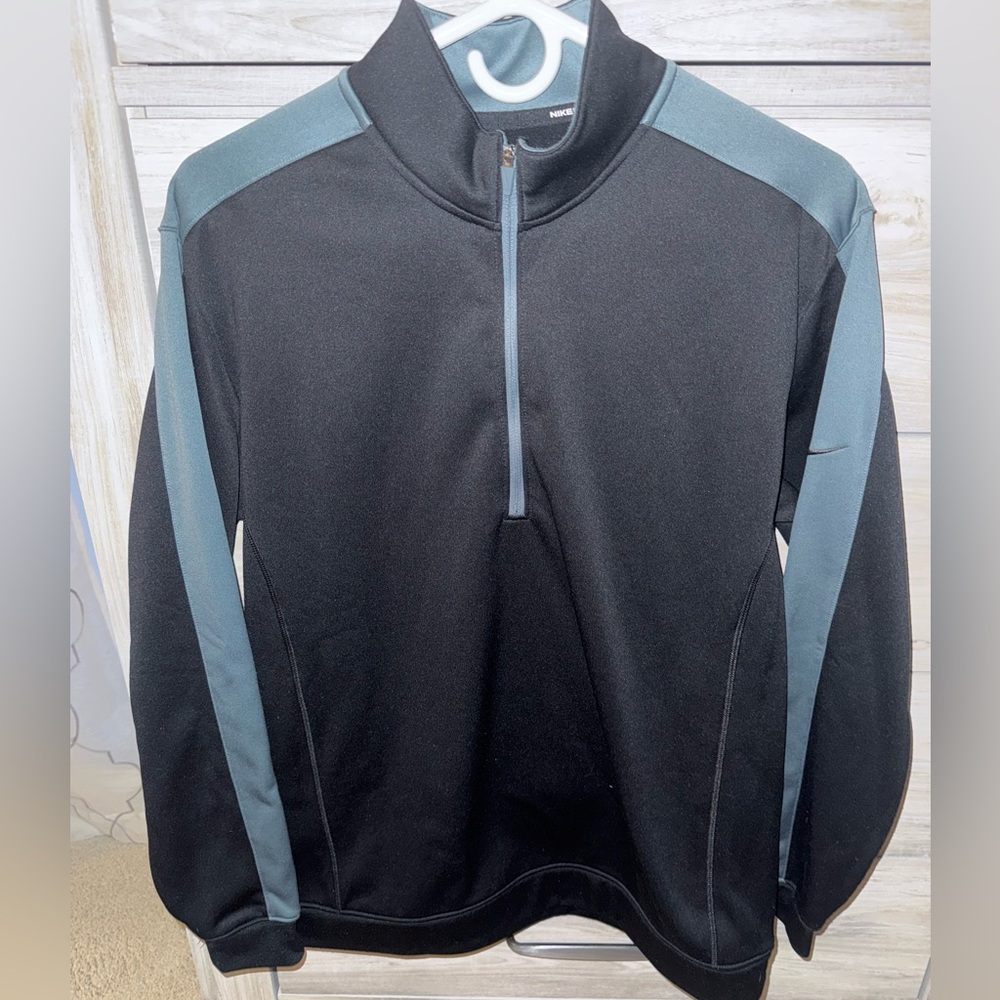 Nike Black and Gray Therma-Fit Performance Zip-Up Golf Jacket